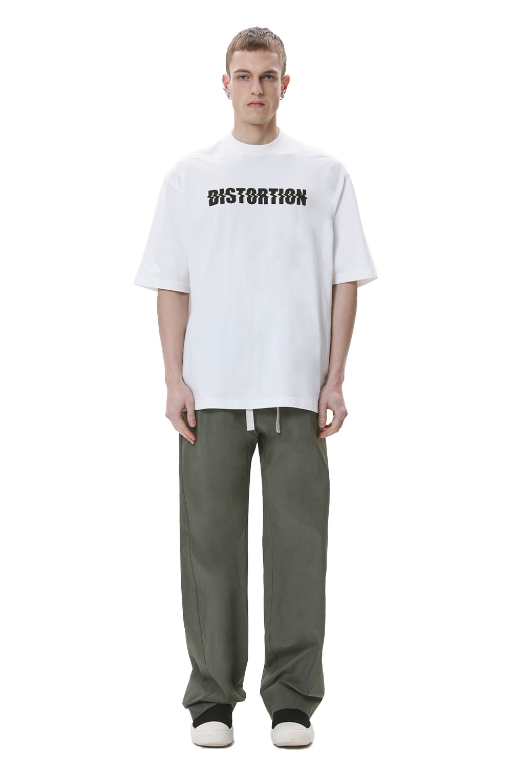 [23SS] [40%] DISTORTION 레터링 오버 티셔츠 (오프화이트)_ PD1TS1818